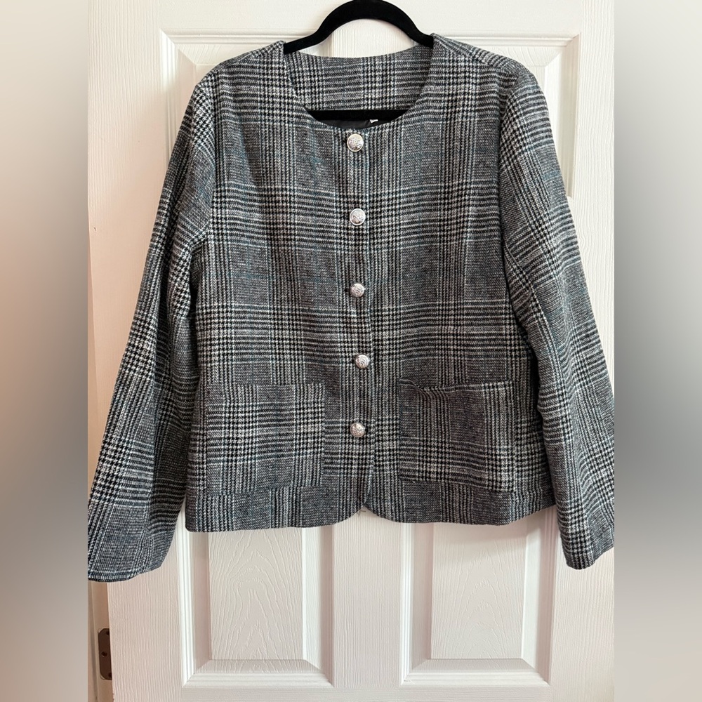 SHEIN Black and Gray Plaid Blazer